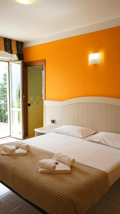 Albergo Bel Soggiorno Oggebbio Luaran gambar