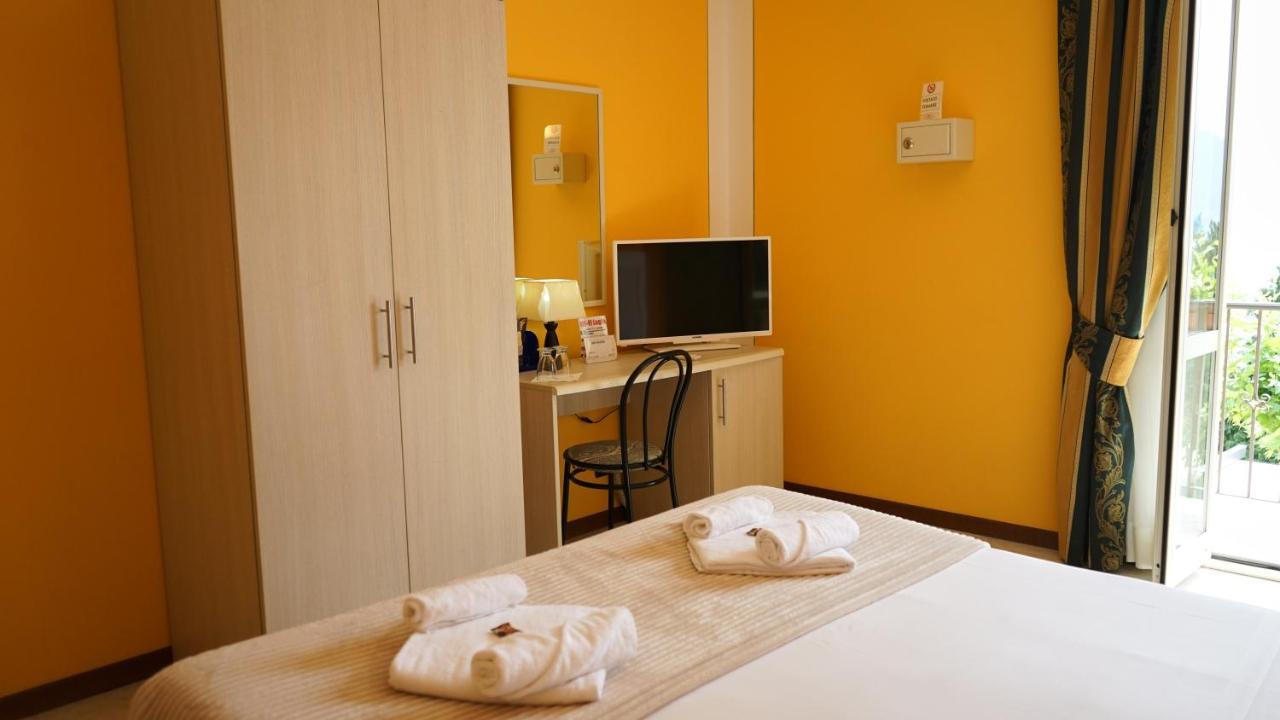 Albergo Bel Soggiorno Oggebbio Luaran gambar