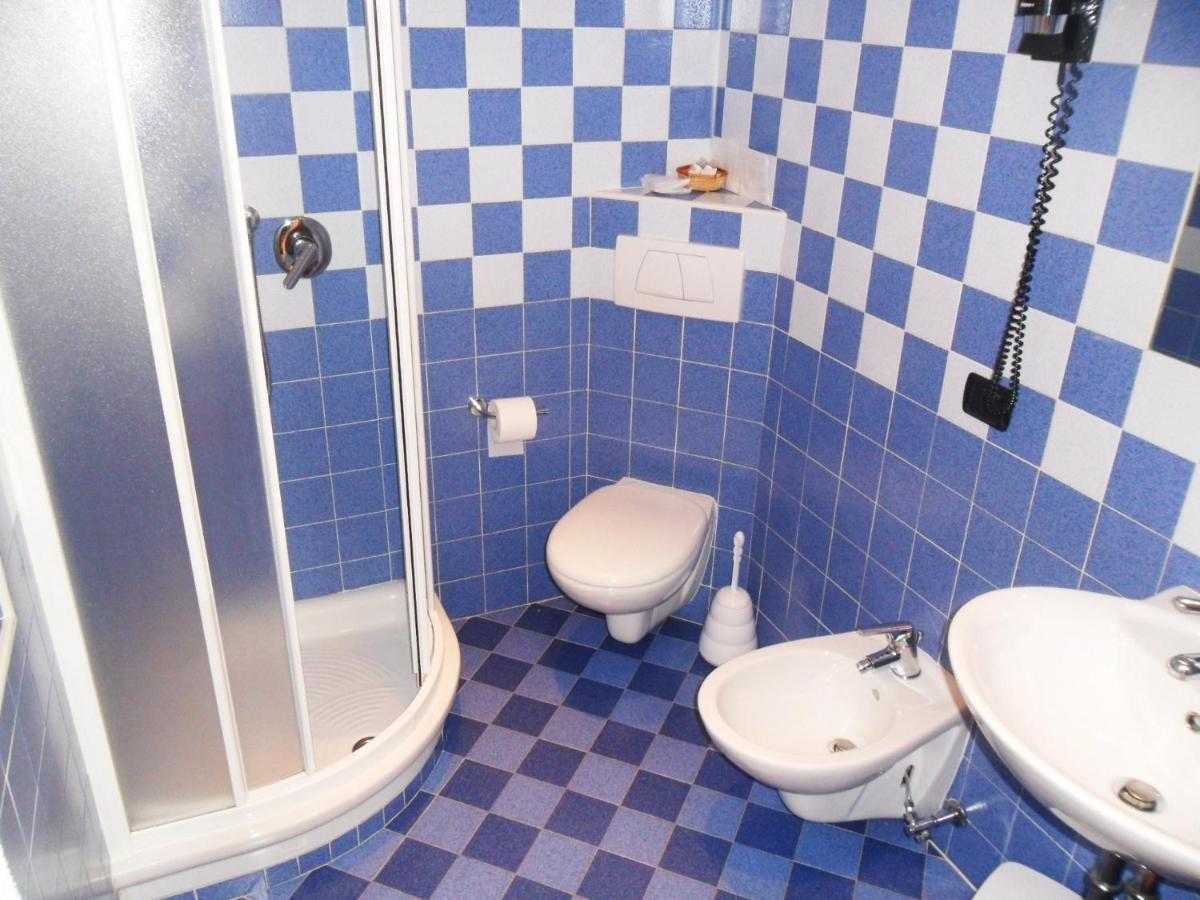 Albergo Bel Soggiorno Oggebbio Luaran gambar